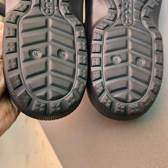 Crocs Specialist II Clog - Work Shoes, EUC - Picture 10 of 12